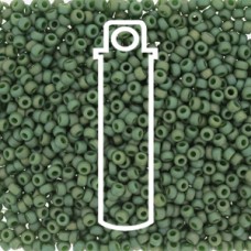 15/0 Round Frost Op Glaze Rnbw Shamrock-appx 8.2gm/tb