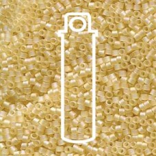 Delica 11/0 Tr Matte Crystal Ivory Luster -7.2gm/tb (DB1287)