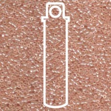 Delica Bead Tr Pale Peach Lstr Aprx 7.2 Gm (DB1479)