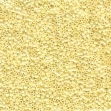 Delica Bead Op Pale Yellow Ceylon 100 Gm Bg (DB1531)