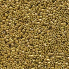 11/0 Delica Glazed Opaque Pistachio 50gm/bg (DB2272-50)