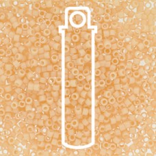 11/0 Delica Duracoat Opq French Vanilla Aprx 7.2gm/tb