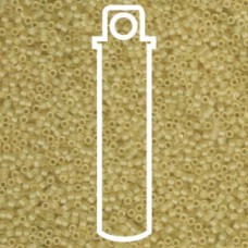 Delica Bead Matte Tr Pale Topaz Aprx 7.2 Gm (DB382)