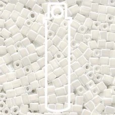 4mm Squares White-apx 20gm (420)