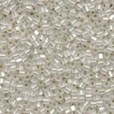 8/0 Triangle Miyuki 250 Gram Tri Matte S/l Crystal (1101F) 8/0 Triangle Miyuki 250 Gram Tri Matte S/l Crystal (1101F)