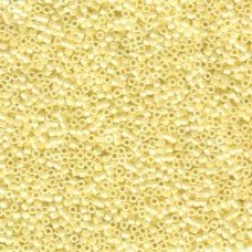 Delica Bead Op Pale Yellow Ceylon 100 Gm Bg (DB1531)