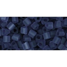 Треугольный ТОХО 8/0 Transparent-Frosted Sugar Plum (19F) - 250гр
