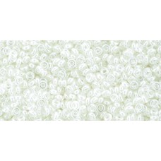 Бисер Деми Раунд ТОХО 11/0 Inside-Color Crystal/Snow-Lined (981) - 100гр