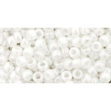 Круглый бисер ТОХО 8/0 Opaque-Lustered White (121) - 250гр Круглый бисер ТОХО 8/0 Opaque-Lustered White (121) - 250гр