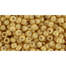 Круглый бисер ТОХО 8/0 Opaque-Lustered Dk Beige (123D) - 250гр Круглый бисер ТОХО 8/0 Opaque-Lustered Dk Beige (123D) - 250гр