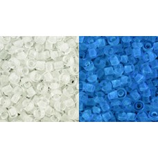 Круглый бисер ТОХО 8/0 Glow In The Dark - Crystal/Bright Blue (2711) - 250гр
