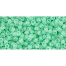 Круглый бисер ТОХО 11/0 Milky Kiwi (1144) - 250гр